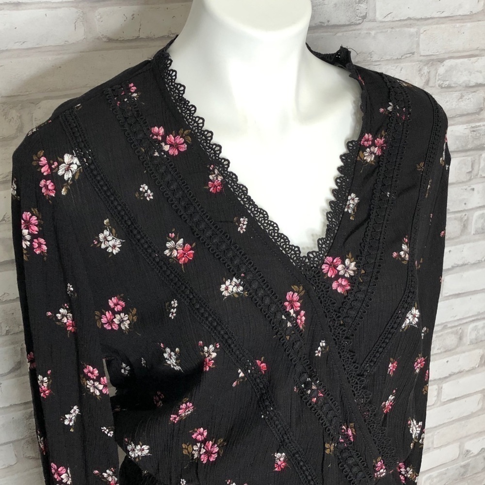 American Rag floral long sleeve dress, NWT medium - Picture 3 of 8